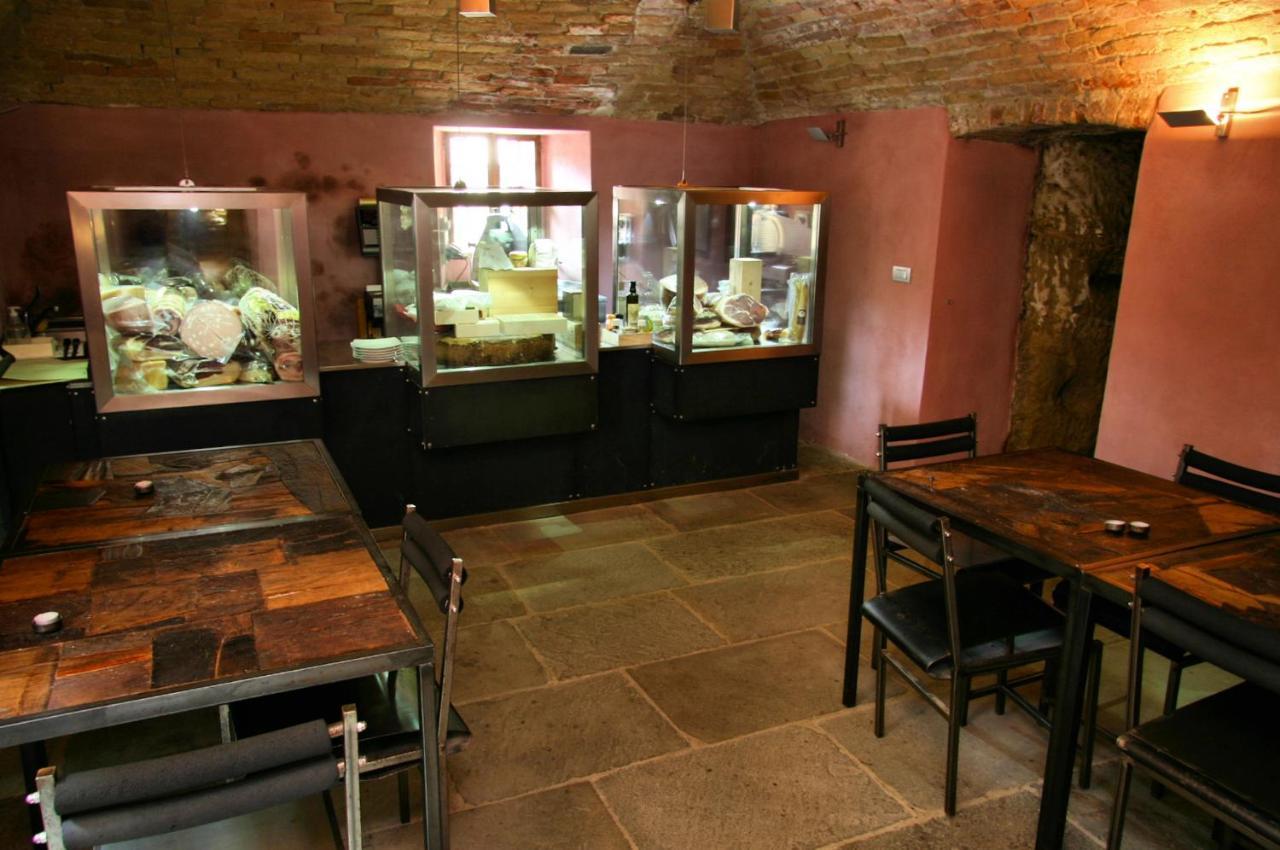 Hotel Le Della Saracca 4*